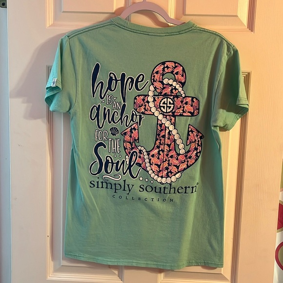 Simply Southern Tops - Simply Southern T-shirt size small